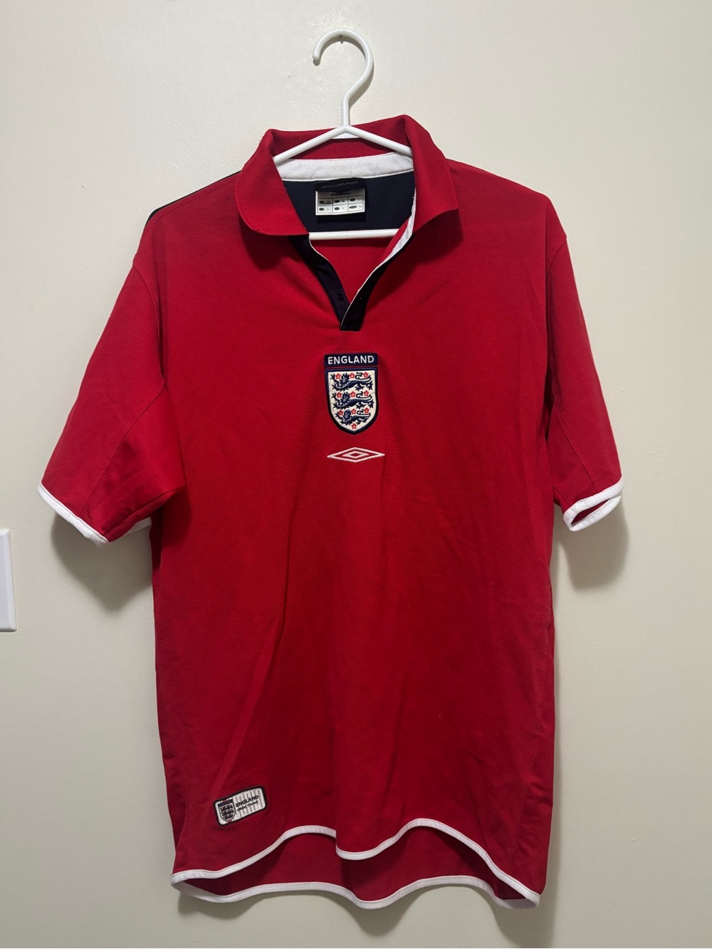 Vintage 90s/Y2K Official Umbro England National Team Red Polo Shirt (Size Large)